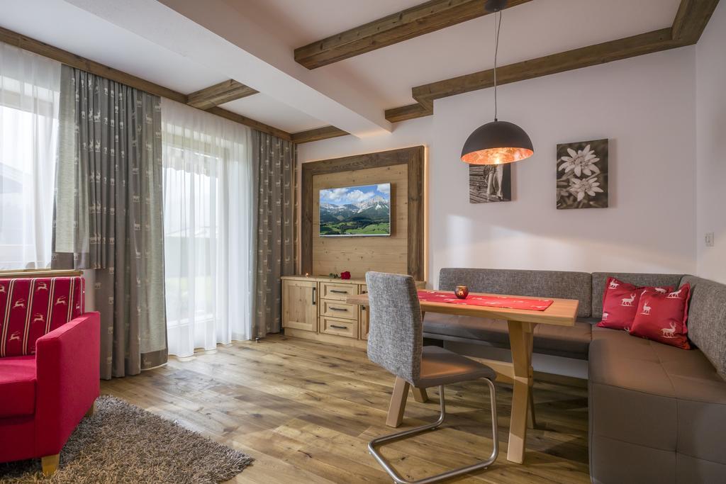 Landhaus Bergmoment - Adults Only Ellmau Εξωτερικό φωτογραφία